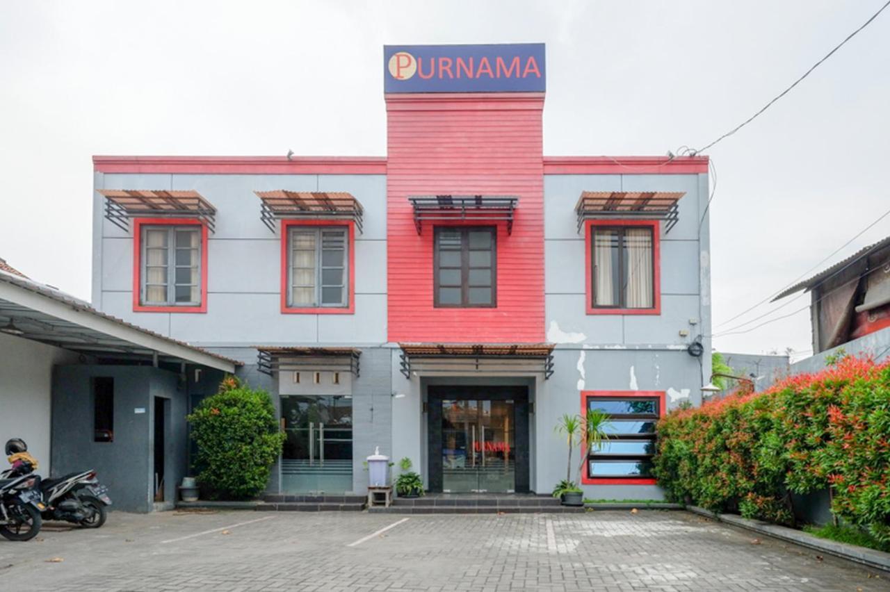 Hotel Reddoorz Near Wisata Kota 2*